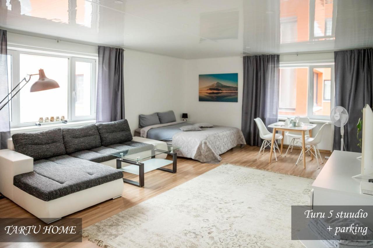 Center Turu Str Apartments, Parking, Tartu