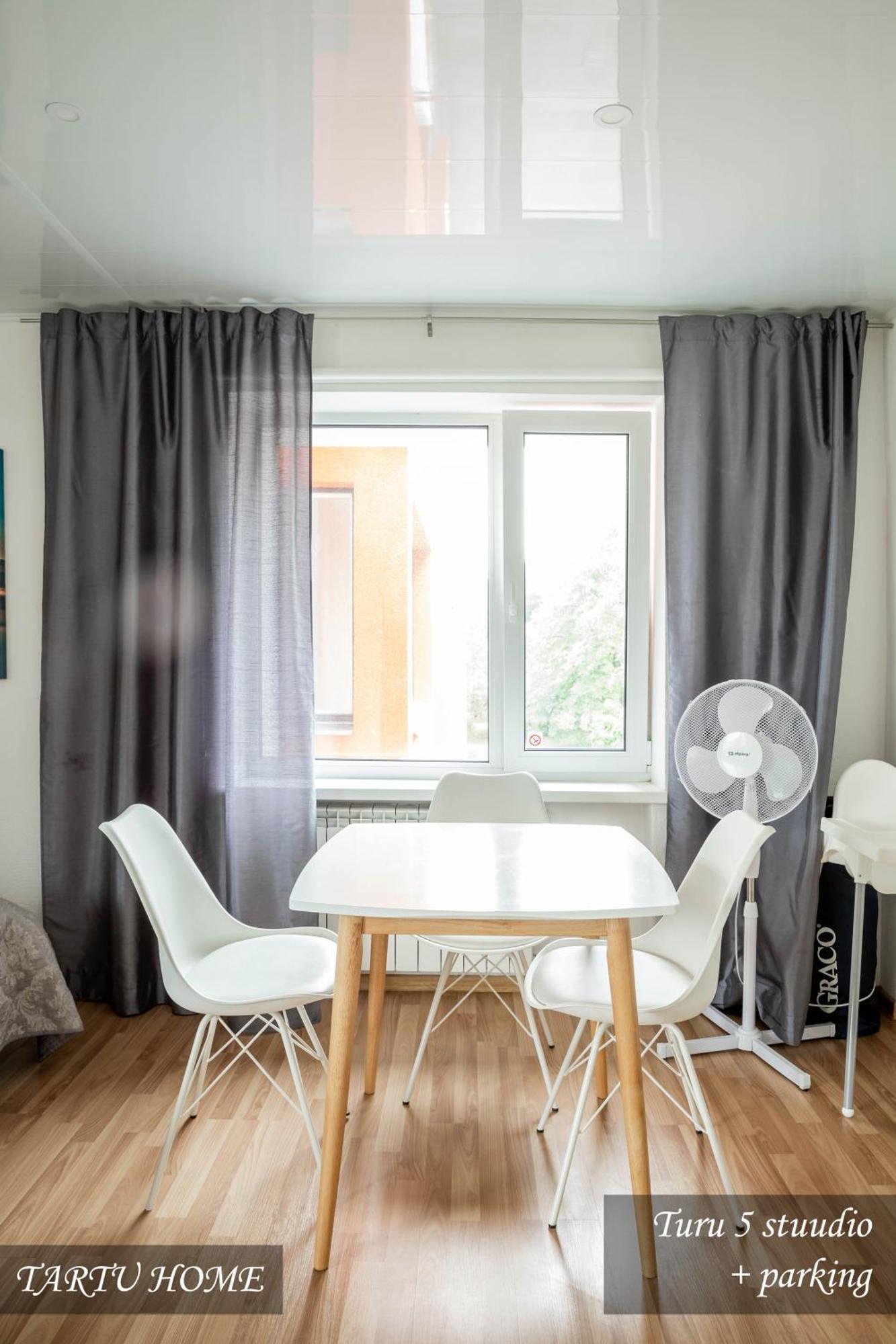 Center Turu Str Apartments, Parking, Apartment *
