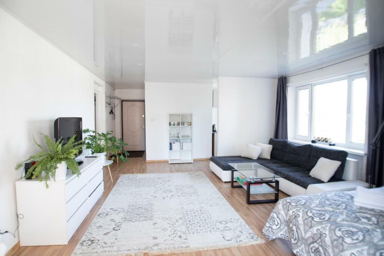 Center Turu Str Apartments, Parking,